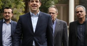 tsipras skourletis pappas 700