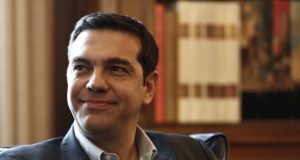 aleksis tsipras itan wraio to apotelesma.w l