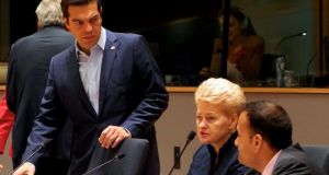 tsipras sinodos korufis apozimeioseis