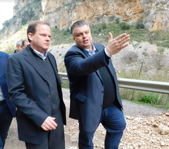 karamanlis karapanos episkepsi pligeises perioxes mesologgiou