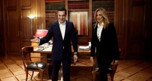 gennimata tsipras skopiano