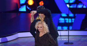 dwts6 apoxorisi lampiri