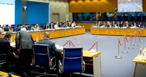 eurogroup 21i iouniou exodos mnimoniou xreos