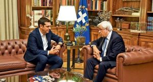 tsipras paulopoulos skopiano