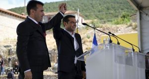 zaef tsipras epomenes kiniseis