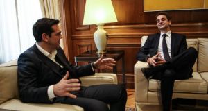 tsipras mitsotakis proeklogikos puretos