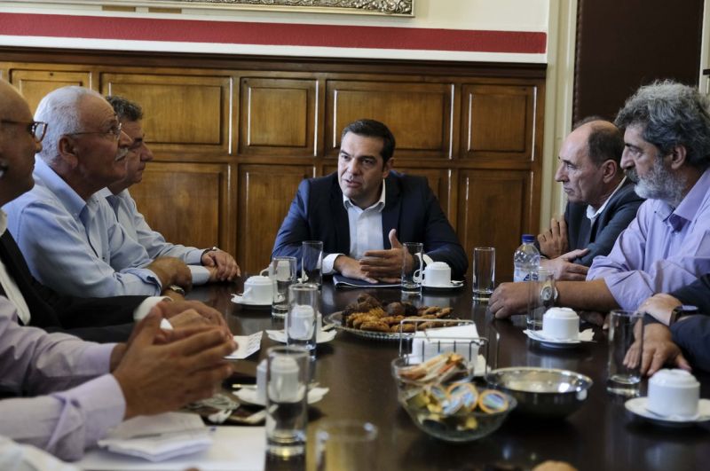 tsipras perifereiaka anaptuxiaka sunedria