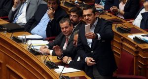 tsipras vouli deth ejaggelies