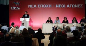 nea epoxi neoi agones tsipras