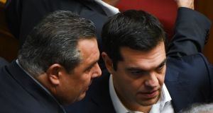 kammenos tsipras entonos dialogos