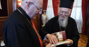 rokathimenos oikoumeniko patriarxeio