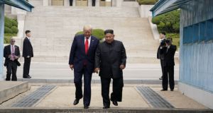 trump kim voreia korea