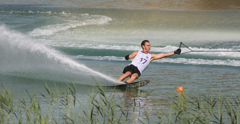 water ski paraktioi