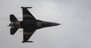 tourkika f16 ellinika nisia