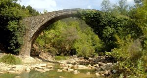 Βάλτος: Η γέφυρα της Βέργας, στον ποταμό Ίναχο, πριν από…
