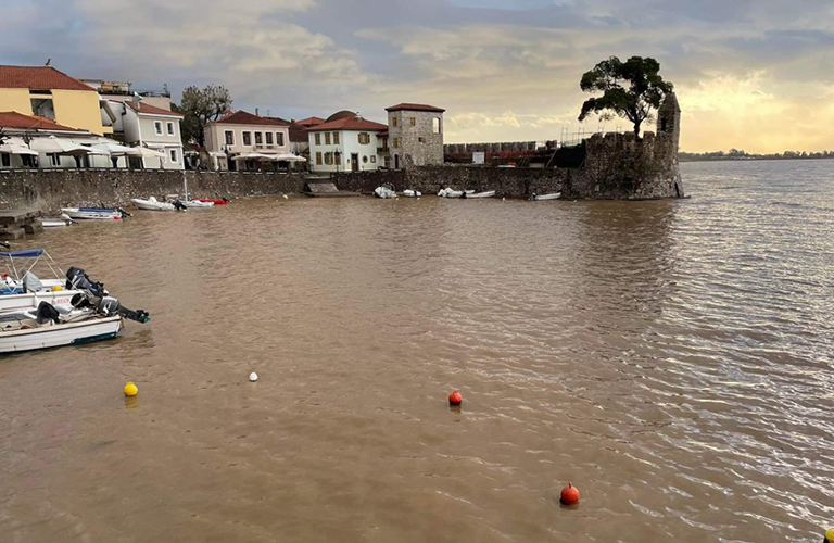 nafpaktos kakokairia