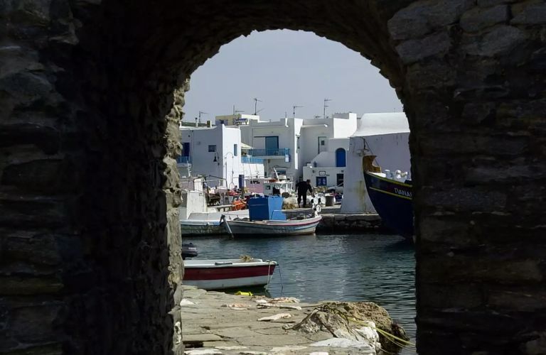 paros