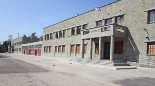 Κλοπή καλωδίων από το Παπαστράτειο Γυμνάσιο Αγρινίου – «Να επανεξεταστεί το ζήτημα φύλαξης του Σχολείου»