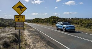 charge around the globe ford explorer australia 01