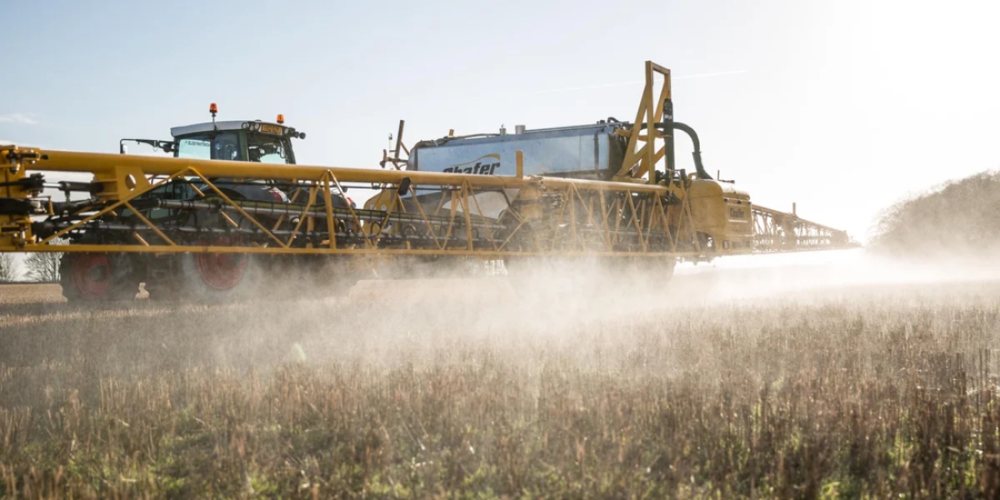 glyphosate herbicide pesticide crop spray