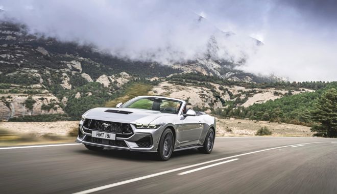 2024 ford mustang convertible 05