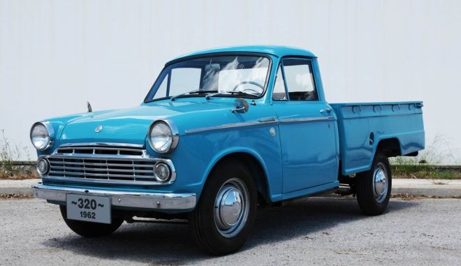 6 datsun pickup 320