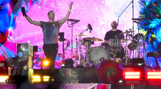 Coldplay: Θα διεξαχθούν κανονικά οι συναυλίες τους στο ΟΑΚΑ – Με ένα τραγούδι τους το ανακοίνωσε ο Μητσοτάκης