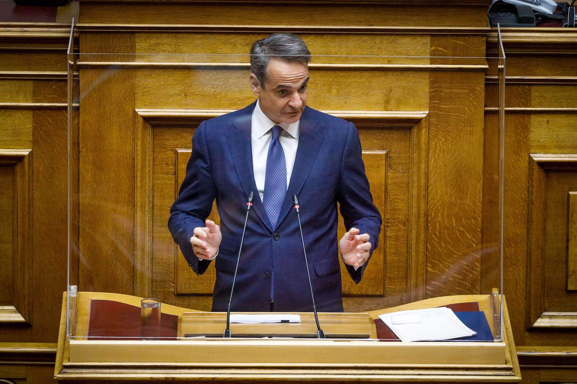 mitsotakis vouli445