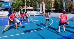 agrinio-xekinise-to-3on3-stin-plateia-dimokratias-photos