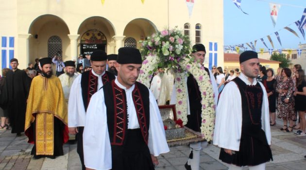 Με λαμπρότητα οι θρησκευτικές εκδηλώσεις προς τιμήν του Αγίου Νικολάου Λουτρού (Photos)