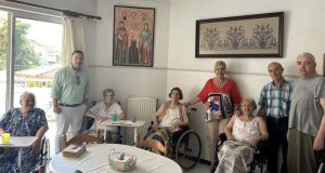 Η Αντιπεριφερειάρχης Γεωργία Ντάτσικα σε Μονάδες Φροντίδας Ηλικιωμένων (Photos)