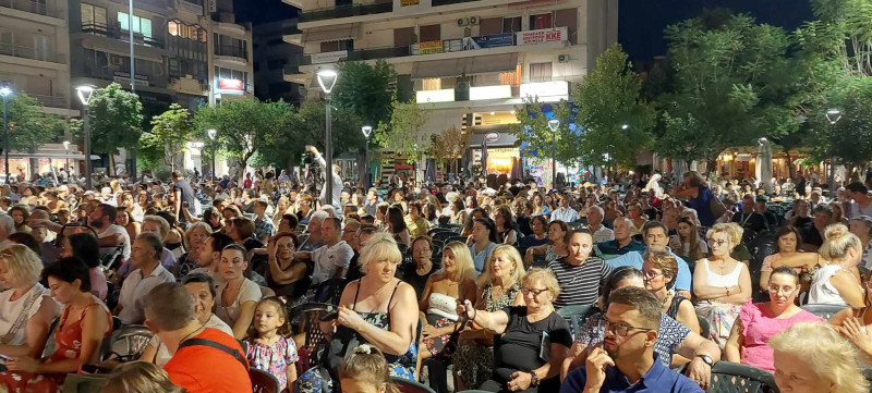 ellhniki vradia 2024 diethnes festival paradosiakon xoron agrinio6