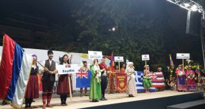 agrinio-diethnes-festival-paradosiakon-choron-entyposiaki-i-teleti-enarxis-videos-photos