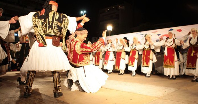 Το Τμήμα Πολιτισμού του Δήμου Αγρινίου ξεκινάει και φέτος τις δράσεις του με όρεξη και αγάπη για τη γυμναστική, τον χορό και την παράδοση.