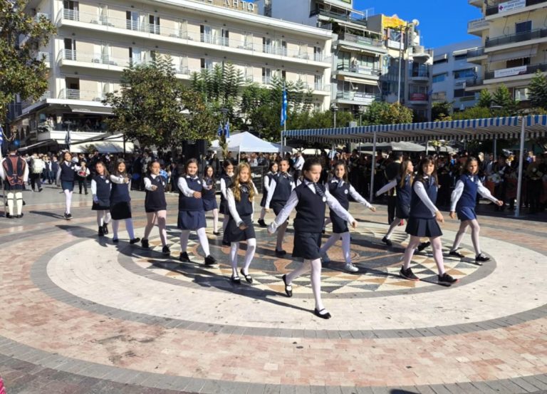 28i parelasi plateia dimokratias agrinio30