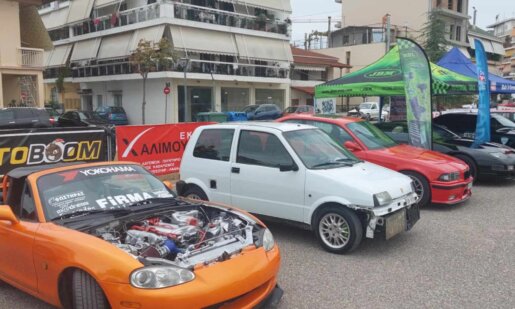 Τουλάχιστον 100 αυτοκίνητα και δίκυκλα στο Parking στα παλιά σφαγεία, στο Αγρίνιο με αφορμή το 1ο Αuto Μotor Festival!