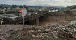 Στην περιοχή Στράτος Αγρινίου ξεκίνησαν το πρωί (5/10) εντατικά οι έρευνες για τον εντοπισμό ατόμου μετά τη νυχτερινή κακοκαιρία Cassandra