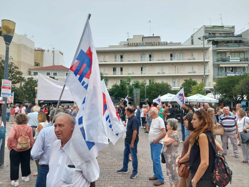 Το Εργατικό Κέντρο Αγρινίου άλλαξε τον χώρο διεξαγωγής της συγκέντρωσης, αντί για την Πλατεία Δημοκρατίας στον Πεζόδρομο της Παπαστράτου