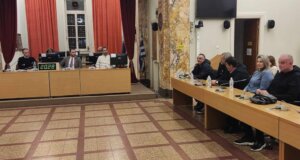 Το Δημοτικό Συμβούλιο Νέων «ενεργοποιήθηκε» ξανά στο Αγρίνιο και την 28η Νοεμβρίου έγινε η παρουσίαση των υποψήφιων - 1/12 οι Εκλογές