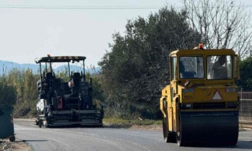 Στο Αγρίνιο η Δημοτική Αρχή αναφέρθηκε στην ολοκλήρωση των εργασιών ασφαλτόστρωσης στην περιοχή Λαγκαδιά.