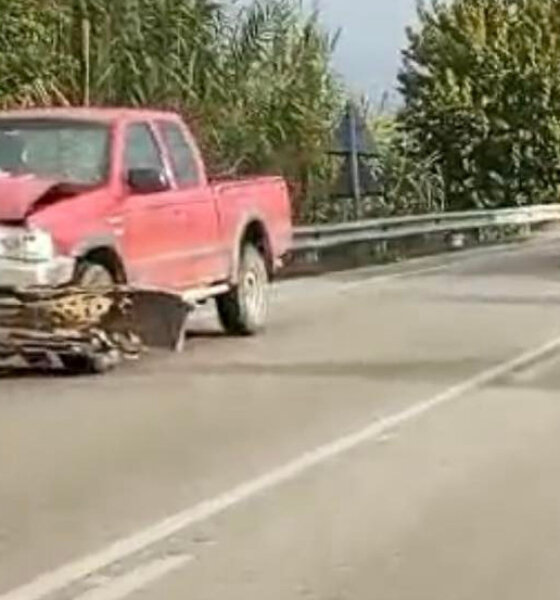 Στο Νοσοκομείο Αγρινίου μεταφέρθηκαν τέσσερα άτομα το πρωί της 22ης Νοεμβρίου μετά από σφοδρή σύγκρουση στον Κόμβο Συκιάς