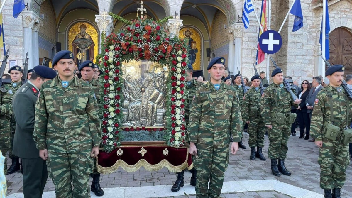 Το Μεσολόγγι τίμησε με την αρμόζουσα επισημότητα και λαμπρότητα τον Πολιούχο του Άγιο Σπυρίδωνα.