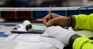 Στη Ναύπακτο τη Μεγάλη Δευτέρα (14/04) άνδρας συνελήφθη για επικίνδυνη οδήγηση υπό την επήρεια μέθης και κατοχή ναρκωτικών